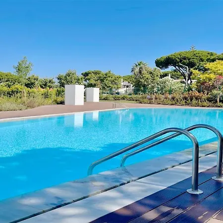 Miya: Marina-adjacent Retreat With Pool And Clever Details *