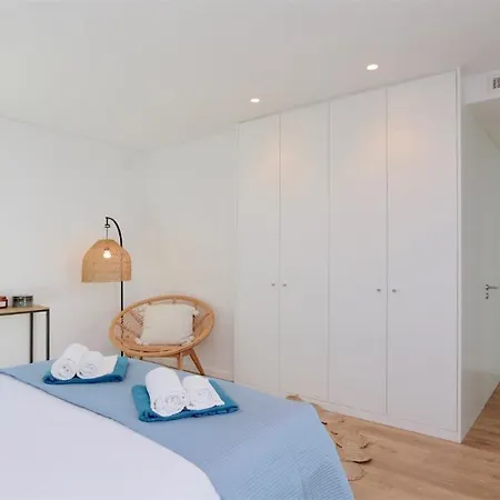 Holiday home Miya: Marina-adjacent Retreat With Pool And Clever Details