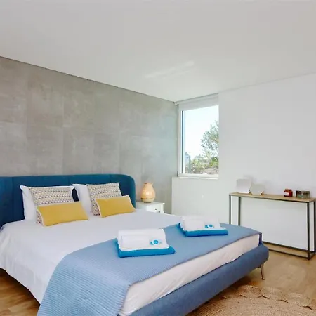 Miya: Marina-adjacent Retreat With Pool And Clever Details Vilamoura