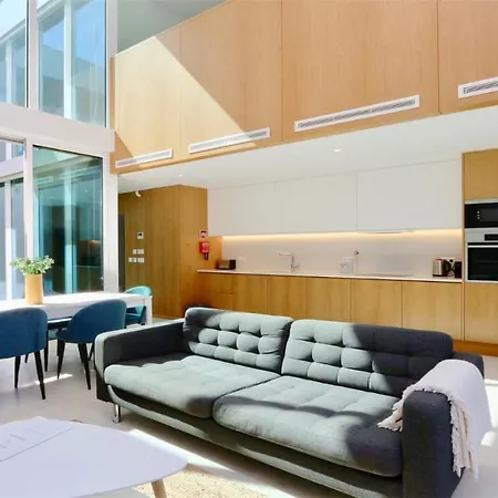 Miya: Marina-adjacent Retreat With Pool And Clever Details Holiday home Vilamoura