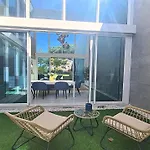 度假居 Miya - Clever Details, Walking Distance From The Marina, Restaurants, Bakeries And Supermarkets,, Free Wifi, Pool (adults Only)